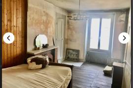 PRIVATE SALE - 3 Bed House with Shop Front - Le Dorat 87 PRIVATE SALE - 3 Bed House with Shop Front - Le Dorat 87