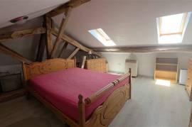For Sale 3-Bed Country Home, Land and Barns THIAT (87) For Sale 3-Bed Country Home, Land and Barns THIAT (87)