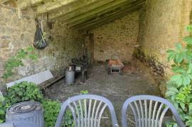 For Sale 3-Bed Country Home, Land and Barns THIAT (87) For Sale 3-Bed Country Home, Land and Barns THIAT (87)