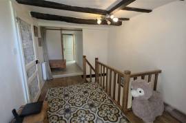 For Sale 3-Bed Country Home, Land and Barns THIAT (87) For Sale 3-Bed Country Home, Land and Barns THIAT (87)