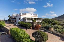 Exceptional Luxury Investment Property Exceptional Luxury Investment Property