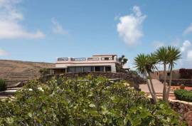 Exceptional Luxury Investment Property Exceptional Luxury Investment Property