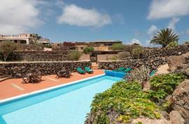 Exceptional Luxury Investment Property Exceptional Luxury Investment Property
