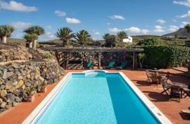 Exceptional Luxury Investment Property Exceptional Luxury Investment Property