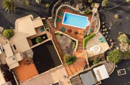 Exceptional Luxury Investment Property Exceptional Luxury Investment Property