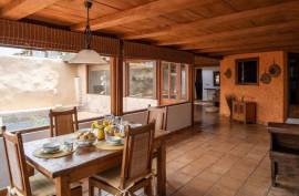 Exceptional Luxury Investment Property Exceptional Luxury Investment Property