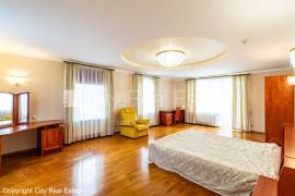 Detached house for rent in Riga district, 332.00m2 Detached house for rent in Riga district, 332.00m2