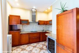 Detached house for rent in Riga district, 332.00m2 Detached house for rent in Riga district, 332.00m2