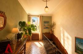 9 room, 330m2 Country house for sale in Roujan - 785 000 € * 9 room, 330m2 Country house for sale in Roujan - 785 000 € *
