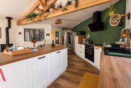 5 room, 140m2 House for sale in Joncels - 450 000 € * 5 room, 140m2 House for sale in Joncels - 450 000 € *
