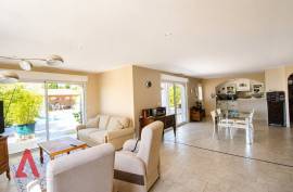 4 room, 120m2 House for sale in Fouzilhon - 399 900 € * 4 room, 120m2 House for sale in Fouzilhon - 399 900 € *