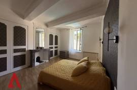 6 room, 181m2 House for sale in Magalas - 359 000 € * 6 room, 181m2 House for sale in Magalas - 359 000 € *