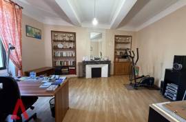 6 room, 181m2 House for sale in Magalas - 359 000 € * 6 room, 181m2 House for sale in Magalas - 359 000 € *