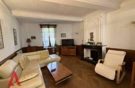 6 room, 181m2 House for sale in Magalas - 359 000 € * 6 room, 181m2 House for sale in Magalas - 359 000 € *