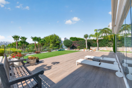 listing listing