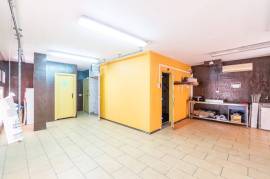 listing listing