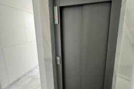 listing listing