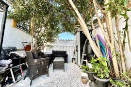 listing listing