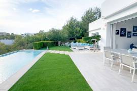 listing listing