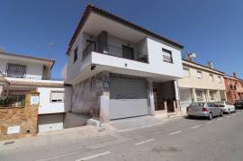 listing listing