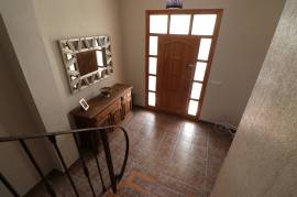 listing listing
