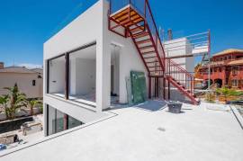 listing listing