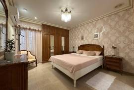 listing listing