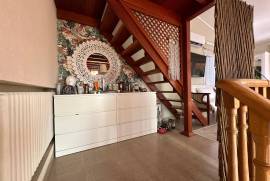listing listing