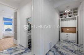 Rijeka, Center, luxuriously furnished office space 87 m²