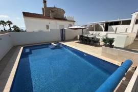 listing listing