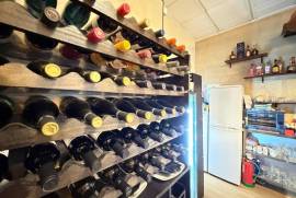 listing listing