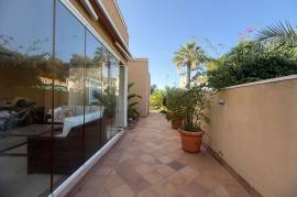listing listing