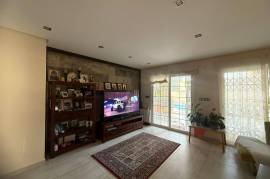 listing listing