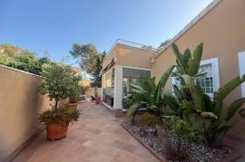 listing listing