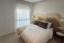 listing listing