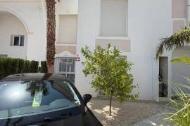 listing listing