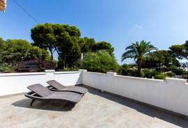 listing listing
