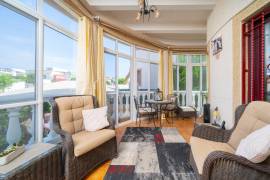 listing listing