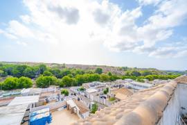 listing listing