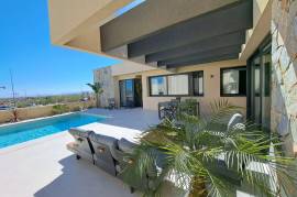 listing listing