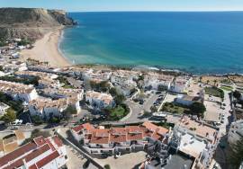 A ROOM WITH A VIEW - Exclusive property in the centre of Luz