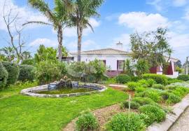 3 Bedroom Country House with Sea View – Near Lagos