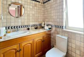 3 Bedroom Country House with Sea View – Near Lagos