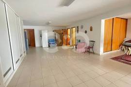 3 Bedroom Country House with Sea View – Near Lagos