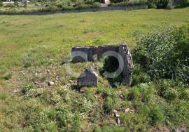 2.8 Hectares of Land with building permission and project 5minutes from the centre of Luz