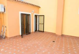 listing listing