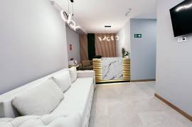 listing listing