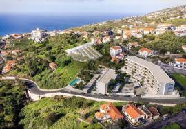 3 bedroom apartment with sea view 3 bedroom apartment with sea view