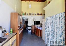 House located in São Romão/Ciladas, Vila Viçosa with a gross private area of 73m2