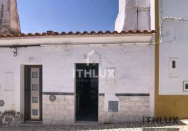 House located in São Romão/Ciladas, Vila Viçosa with a gross private area of 73m2